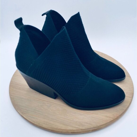 Eileen Fisher Shoes - Eileen Fisher Shoes Womens 9 Black Mesh Slip On Chelsea Boots